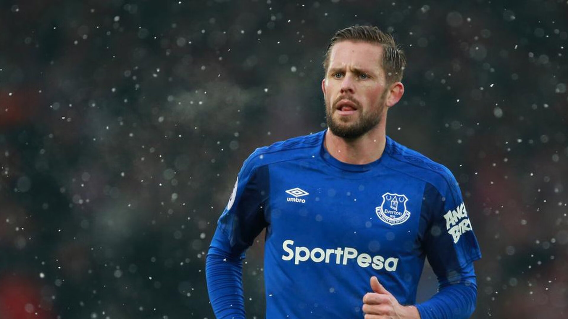 世俱杯决赛现场：两大豪门血战至最后一秒，世俱杯决赛2021